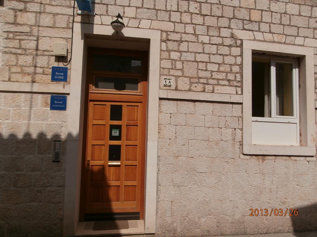 Guest House Klaudija Trogir Dış mekan fotoğraf