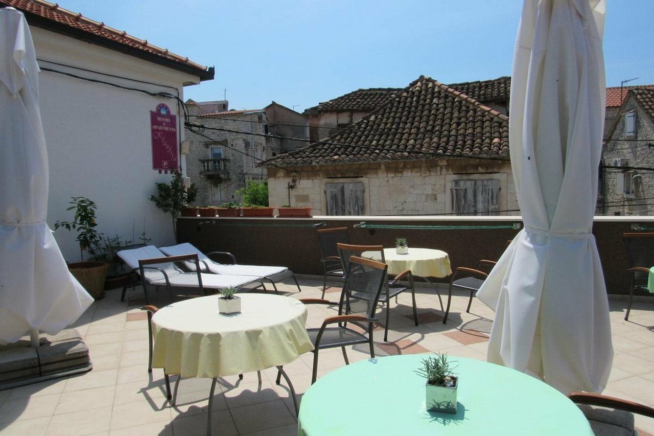 Guest House Klaudija Trogir Dış mekan fotoğraf